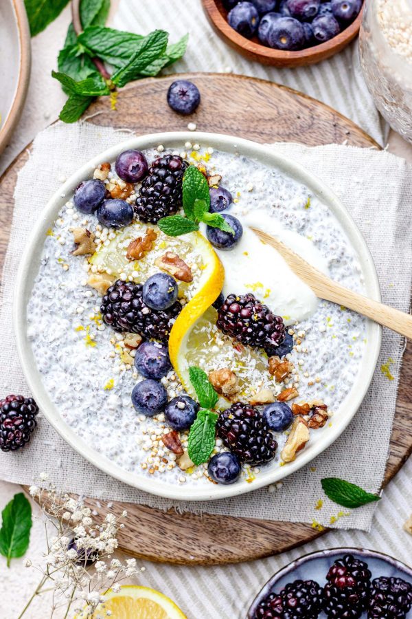 Chia pudding met blauwe bessen